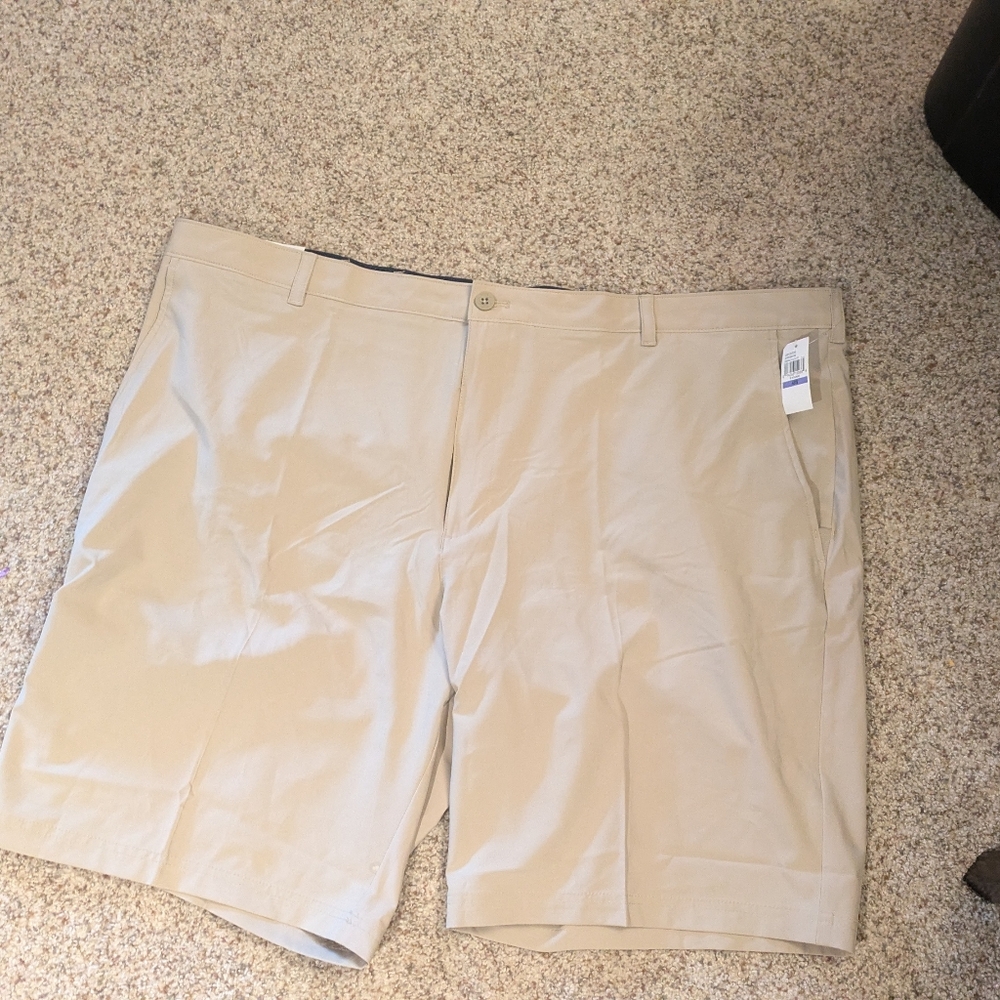 48 Izod golf shorts NWT